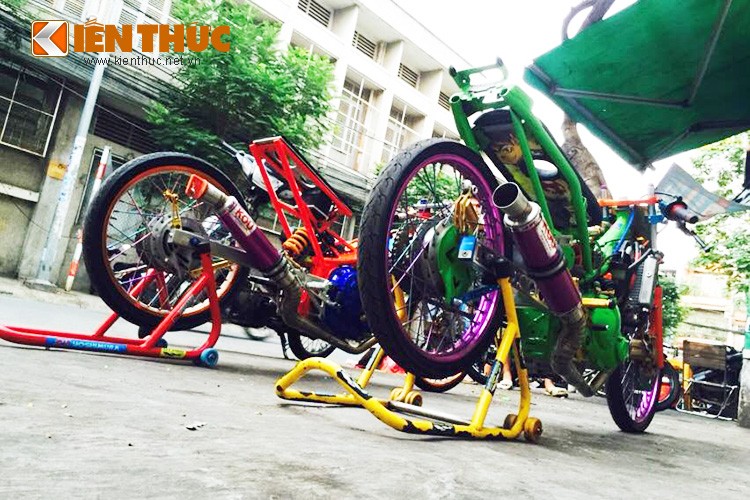 Dan choi Sai thanh do Yamaha Exciter Drag 